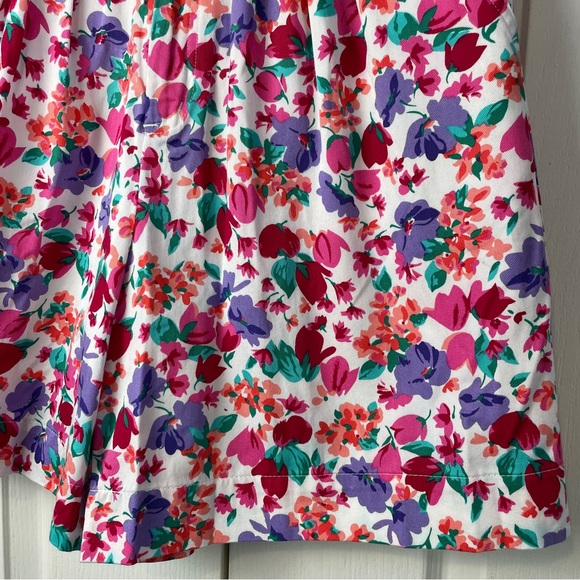 Floral 90’s Shorts - Picture 7 of 10